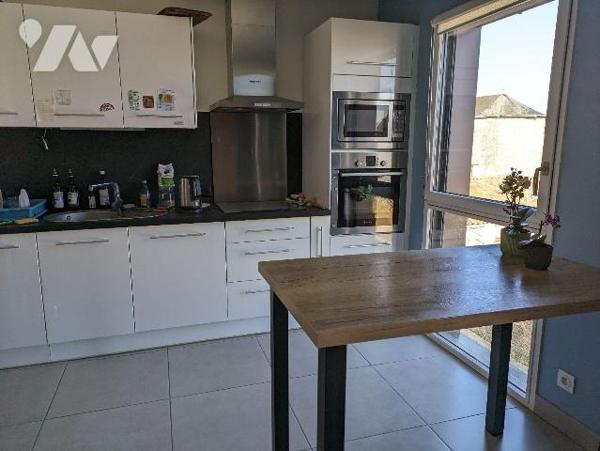 EXCLUSIVITÉ - LES HERBIERS - Très bel appartement de type T2 dans une résidence de 2017 à proxi...