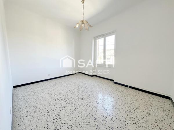 A VISITER SUR SORGUES (84)  - MAGNIFIQUE MAISON DE VILLE DE 117 M²  ENV.