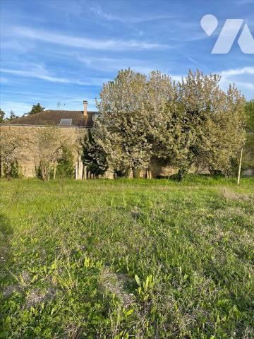 Terrain à bâtir d'environ 650 m² à BOUZONVILLE AUX BOIS (45300)