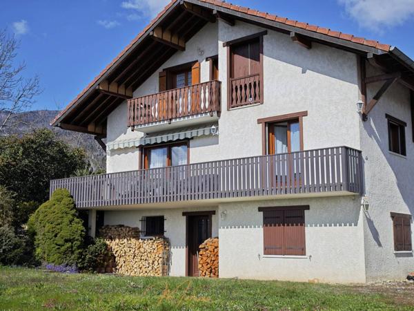 Maison 7 pièces 123m² à vendre à Saint-Jean-de-Gonville 01630
