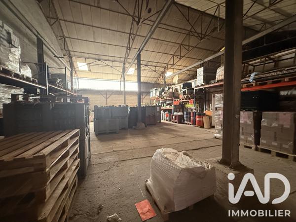 Murs commerciaux  à vendre 806 m² Auneuil