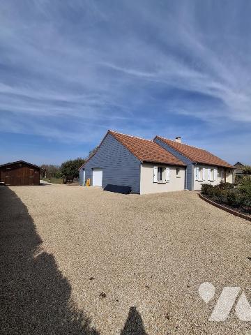 MAISON A VENDRE A MEZERAY