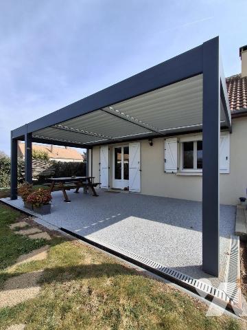 MAISON A VENDRE A MEZERAY