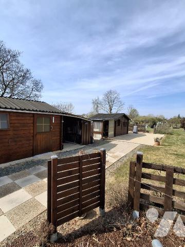 MAISON A VENDRE A MEZERAY