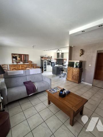 MAISON A VENDRE A MEZERAY