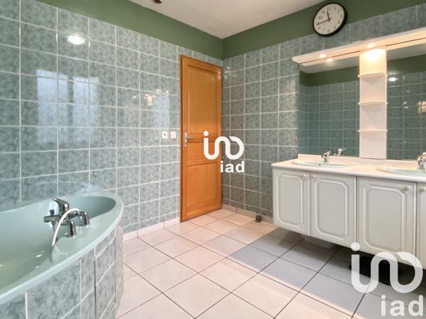 Maison à vendre 6 pièces 137 m² Le Bourget