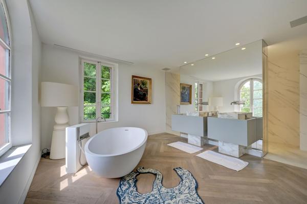 Vente Maison d'architecte Villeneuve-lès-Avignon 10 Pièces 600 m²