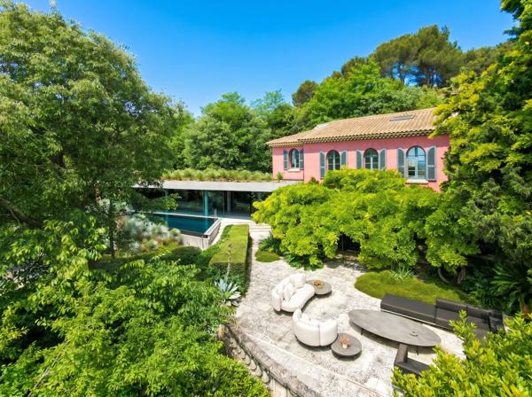 Vente Maison d'architecte Villeneuve-lès-Avignon 10 Pièces 600 m²
