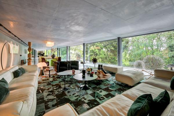 Vente Maison d'architecte Villeneuve-lès-Avignon 10 Pièces 600 m²