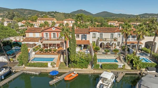 Vente Villa de luxe Port Grimaud 5 Pièces 77 m²