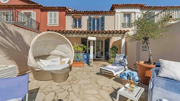 Vente Villa de luxe Port Grimaud 5 Pièces 77 m²