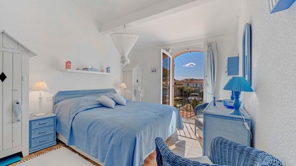 Vente Villa de luxe Port Grimaud 5 Pièces 77 m²