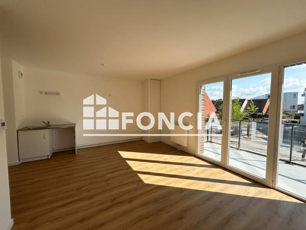 Location Appartement 2 pièces 47 m² - 1 RUE LOUKA BISEUR Seclin 59113