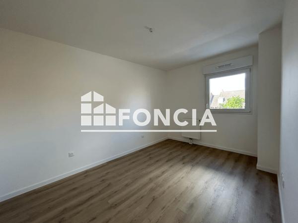 Location Appartement 2 pièces 47 m² - 1 RUE LOUKA BISEUR Seclin 59113