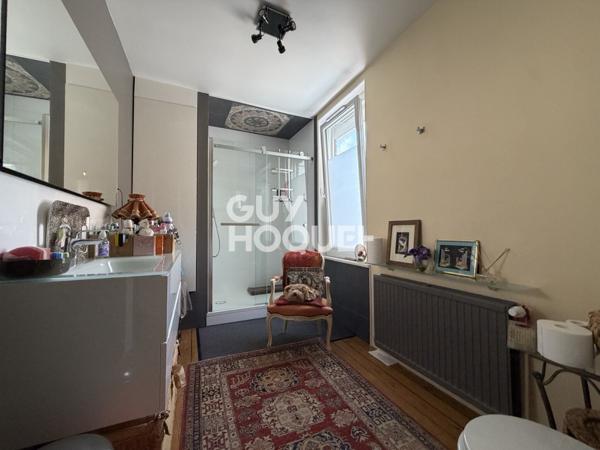 SAINTE ANNE- MAISON D'ENVIRON 115M² AVEC UN BEL EXTERIEUR