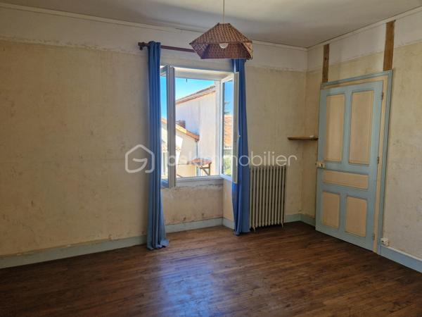 Maison ancienne de 180 m²