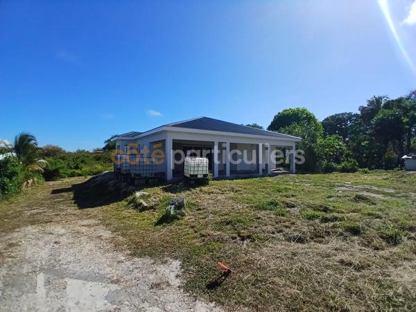 Vente
                Maison130 m² - 4 Pièces -
                    SAINT FRANCOIS (97118)