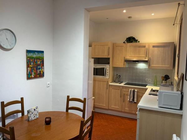 Maison Vence  2 logements 5 pièce(s) 95 m2 pouvant être réunis