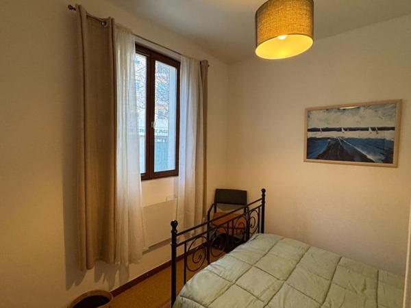 Maison Vence  2 logements 5 pièce(s) 95 m2 pouvant être réunis