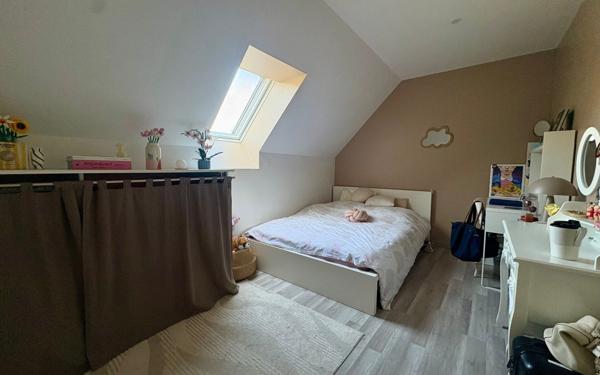 Maison à vendre    5 pièces • 120 m2 Saint-Sauflieu