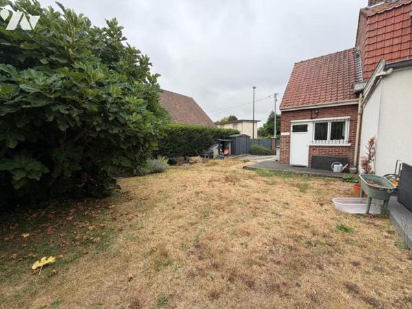 Vente Maison semi individuelle 4 chambres + jardin + Garage