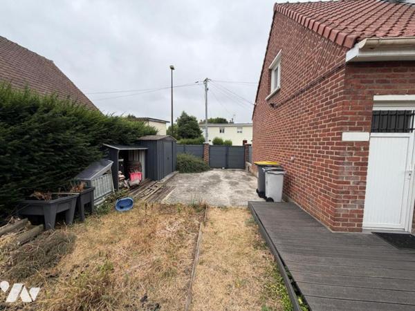 Vente Maison semi individuelle 4 chambres + jardin + Garage