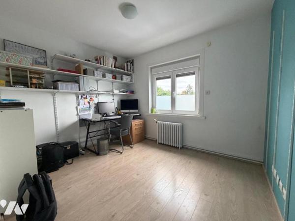 Vente Maison semi individuelle 4 chambres + jardin + Garage