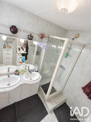 Appartement à vendre 4 pièces 82,3 m² Coudekerque-Branche