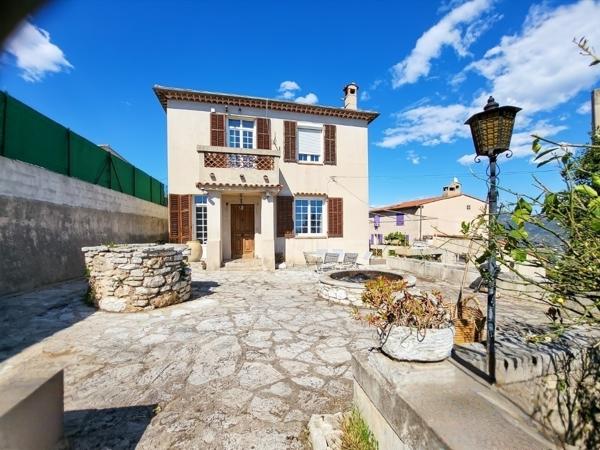 Maison Gattieres 6 pièce(s) 114 m2