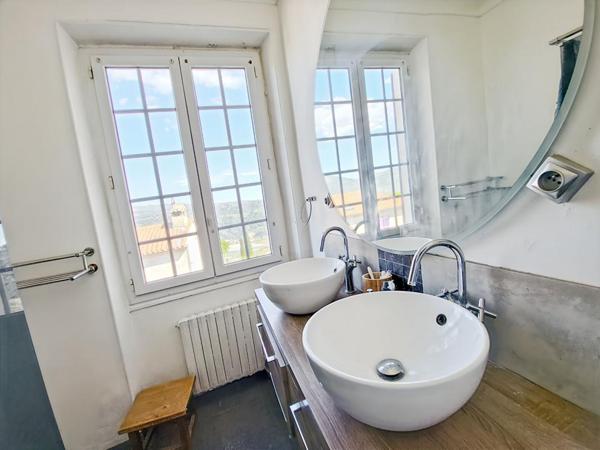 Maison Gattieres 6 pièce(s) 114 m2