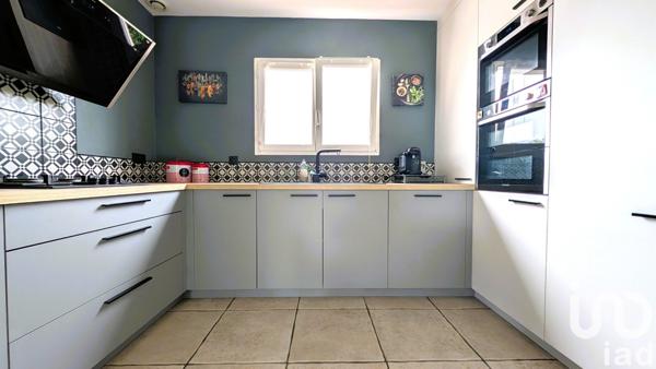 Maison à vendre 6 pièces 163 m² Pechbonnieu