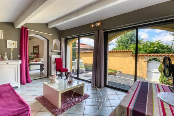 MIONS (69) - PROCHE CENTRE-VILLE – GRANDE MAISON FAMILIALE – 4 CH – GRAND GARAGE – PISCINE