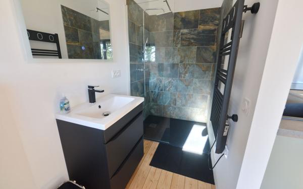 Maison à vendre    5 pièces • 183 m2 Grasse