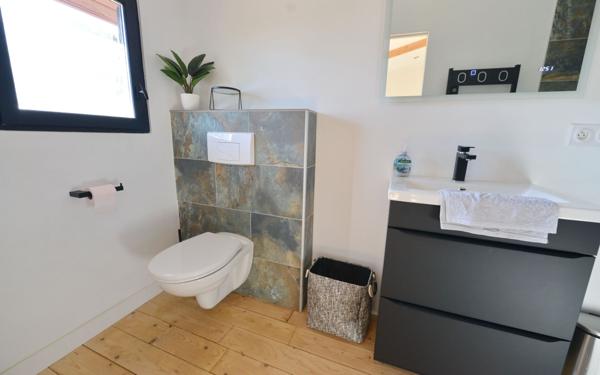 Maison à vendre    5 pièces • 183 m2 Grasse