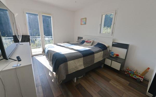 Maison à vendre    5 pièces • 183 m2 Grasse