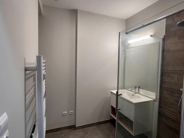 🏢 À LOUER – LOCAL PROFESSIONNEL DE 44 M² – HAZEBROUCK(59)