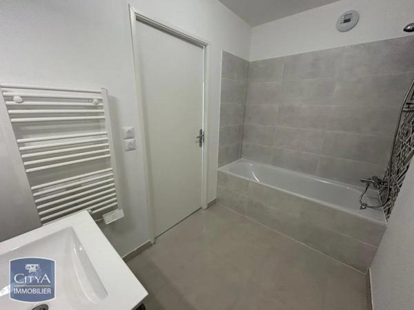 Appartement à louer 3 pièces 63.82m²