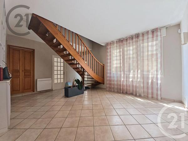 Maison à vendre  7 pièces - 146,49 m 2   REIMS  - 51