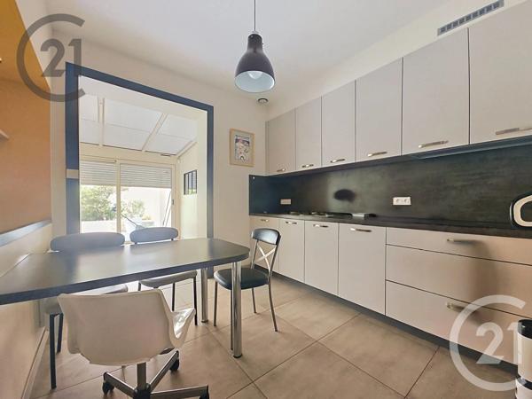 Maison à vendre  7 pièces - 146,49 m 2   REIMS  - 51