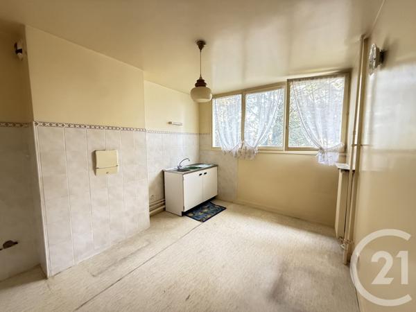 Appartement F2 à vendre  2 pièces - 53,30 m2 YERRES - 91