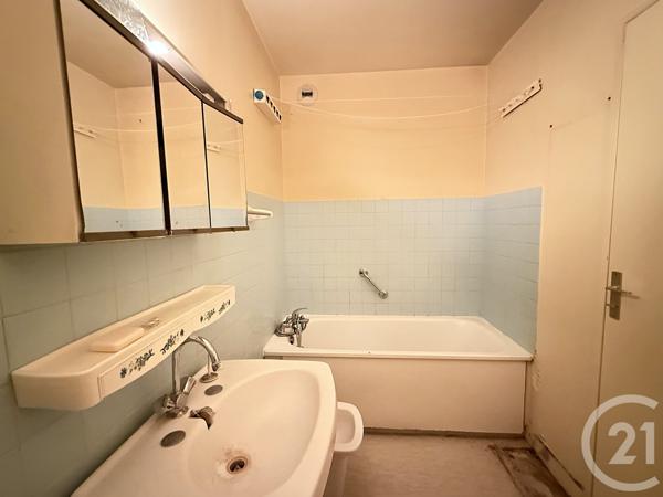 Appartement F2 à vendre  2 pièces - 53,30 m2 YERRES - 91