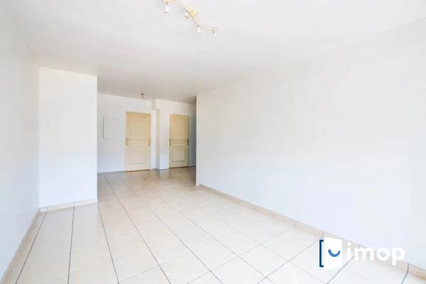 2 pièces  de 54m² lumineux avec jardin de 40m² à 4 min de la gare