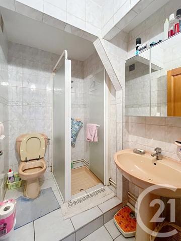 Maison à vendre  7 pièces - 142,73 m 2   EPERNAY  - 51