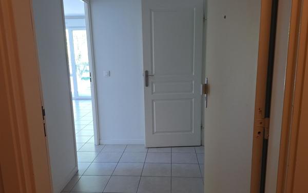 Appartement à louer    3 pièces •  Saint-Pierre-du-Perray