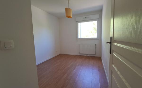 Appartement à louer    3 pièces •  Saint-Pierre-du-Perray