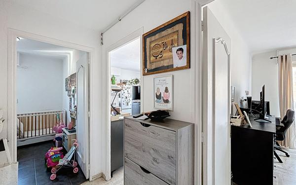 Appartement à vendre    3 pièces • 48,50 m2 Le Cannet