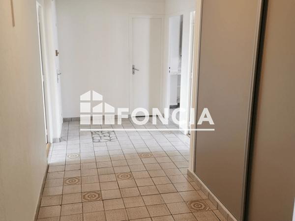 Location Appartement 2 pièces 77.9 m² - 39 RUE DU PONT DE PIERRE Essey Les Nancy 54270