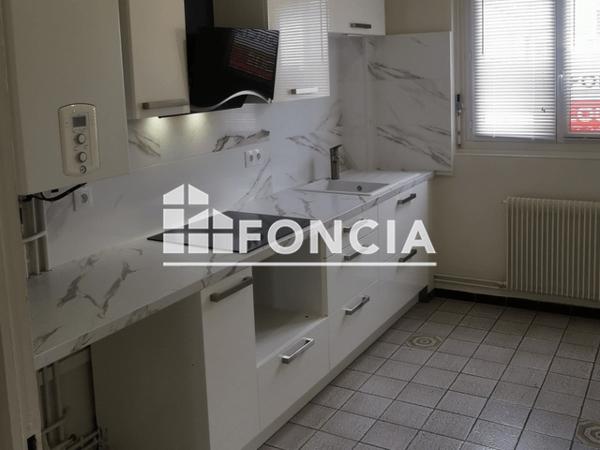 Location Appartement 2 pièces 77.9 m² - 39 RUE DU PONT DE PIERRE Essey Les Nancy 54270