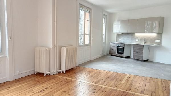 Saint Etienne Centre Deux T4 89.65 m²