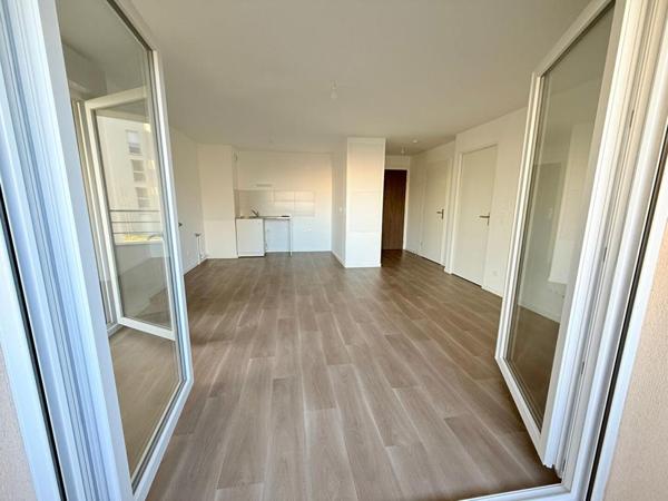 APPARTEMENT NEUF - LE HAVRE BLÉVILLE - T2 44 m2 - ACCÈS PMR - ASCENSEUR - LOGGIA - CAVE - PARKING